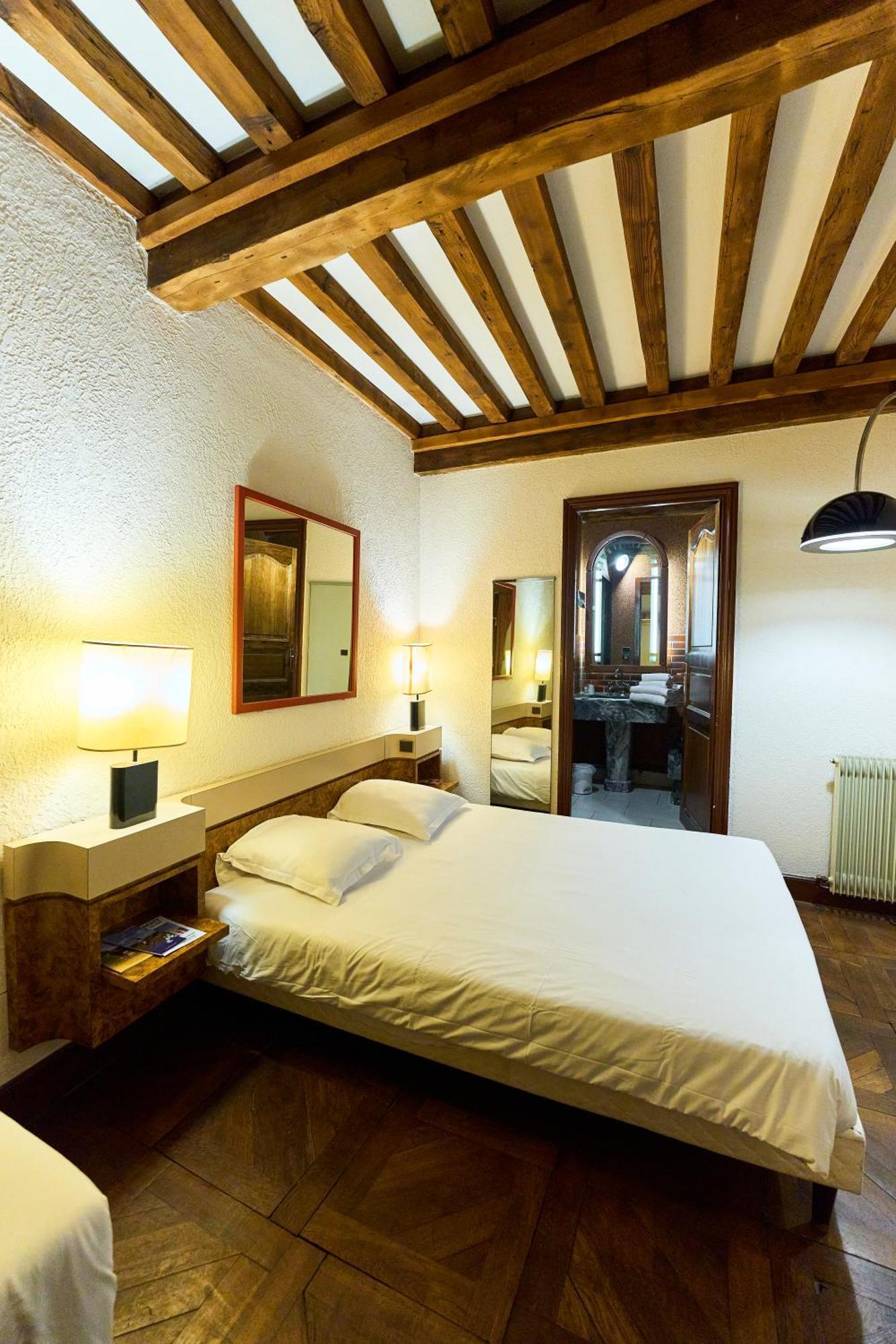 Aux Prisons De Montagny Bed & Breakfast Montagny  Exterior photo